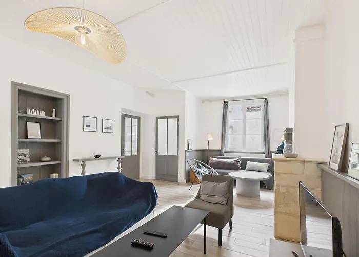 Hébergement de vacances Charmante Maison Pour 6, Bois-plage Centre