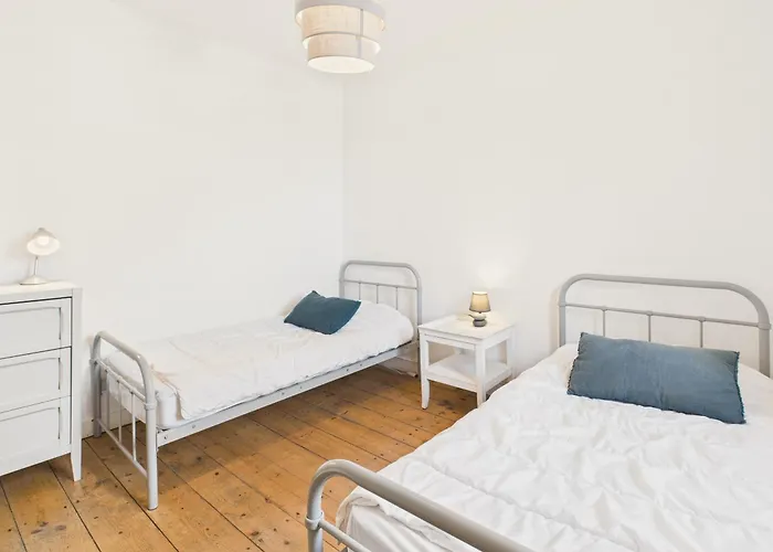 Charmante Maison Pour 6, Bois-plage Centre *